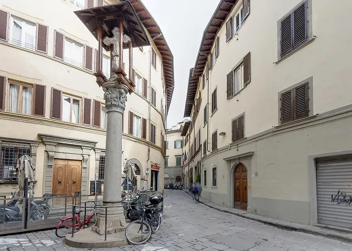 Il Moro Apartment By Mamo Florence